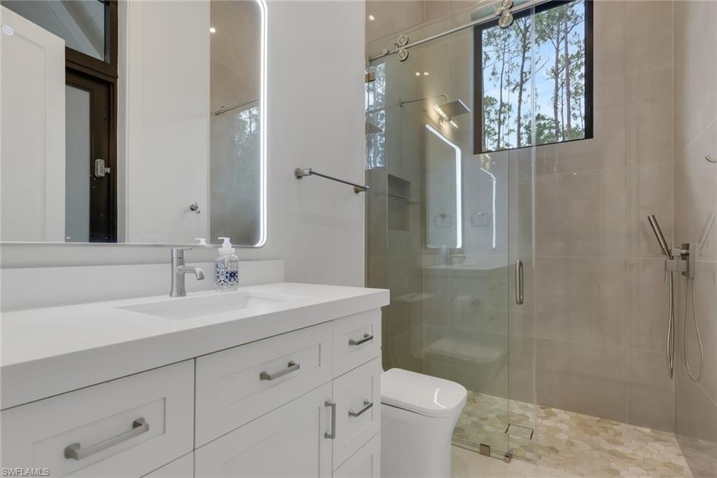 5025 Boxwood WAY photo 32