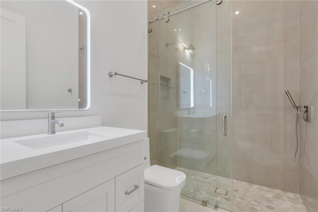 5025 Boxwood WAY photo 25