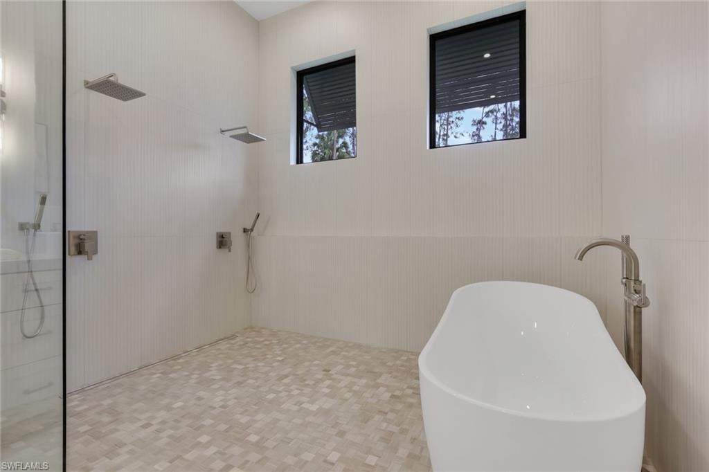 5025 Boxwood WAY photo 21