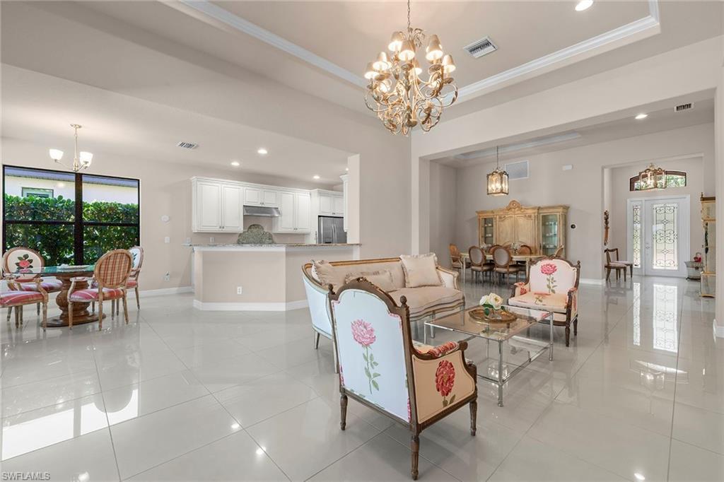 9917 Alhambra LN photo 10