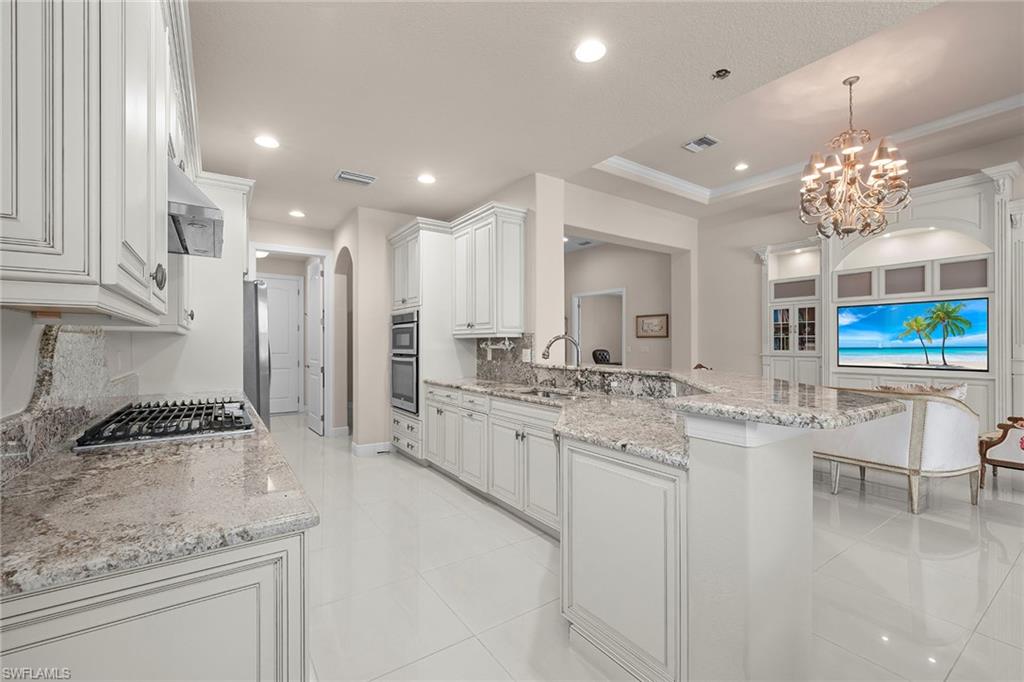 9917 Alhambra LN photo 15