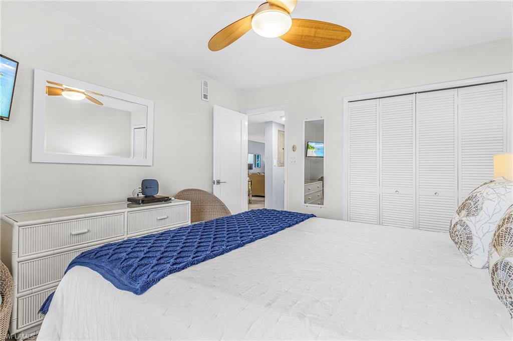 8402 Estero BLVD 704 photo 20