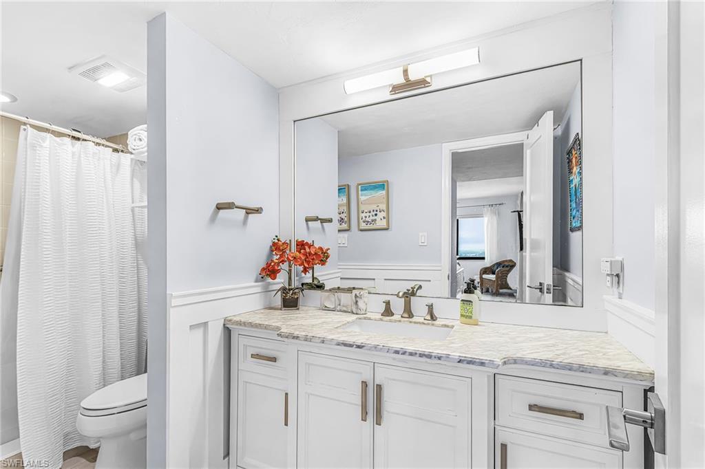 8402 Estero BLVD 704 photo 15