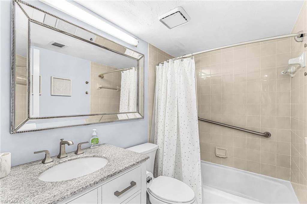 8402 Estero BLVD 704 photo 21