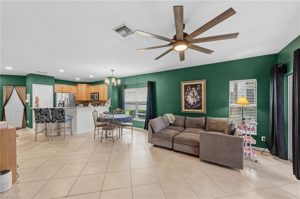 8587 Athena CT photo 19