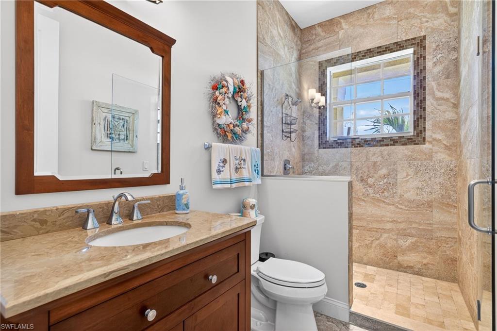 Guest Bath 1