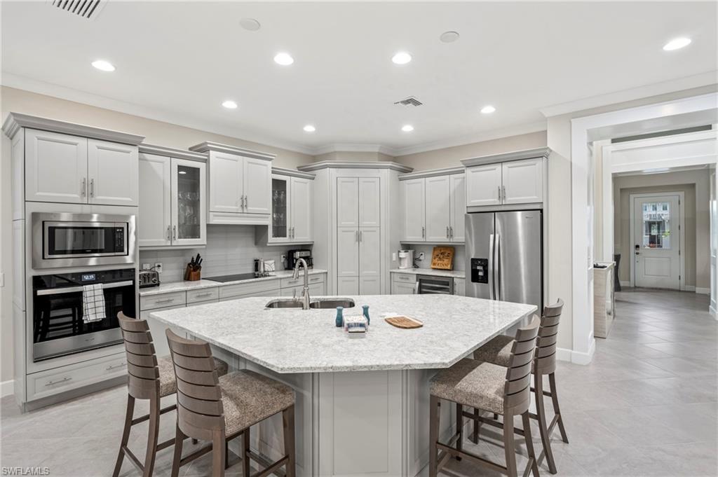 8795 Calypso CT photo 17