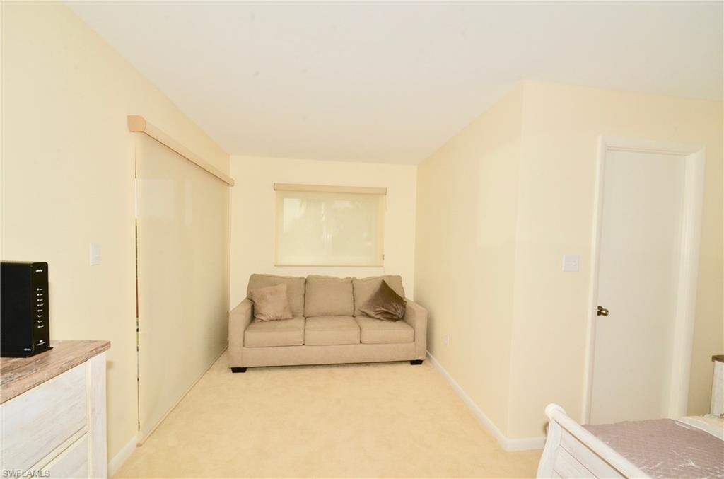 555 Park Shore DR B-309 photo 14