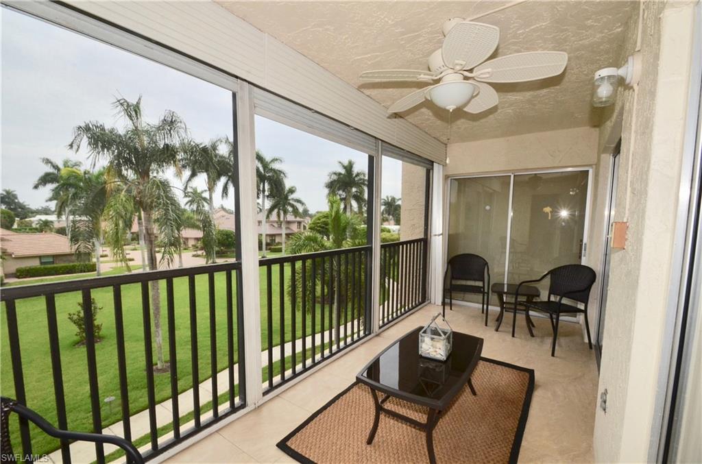 555 Park Shore DR B-309 photo 18