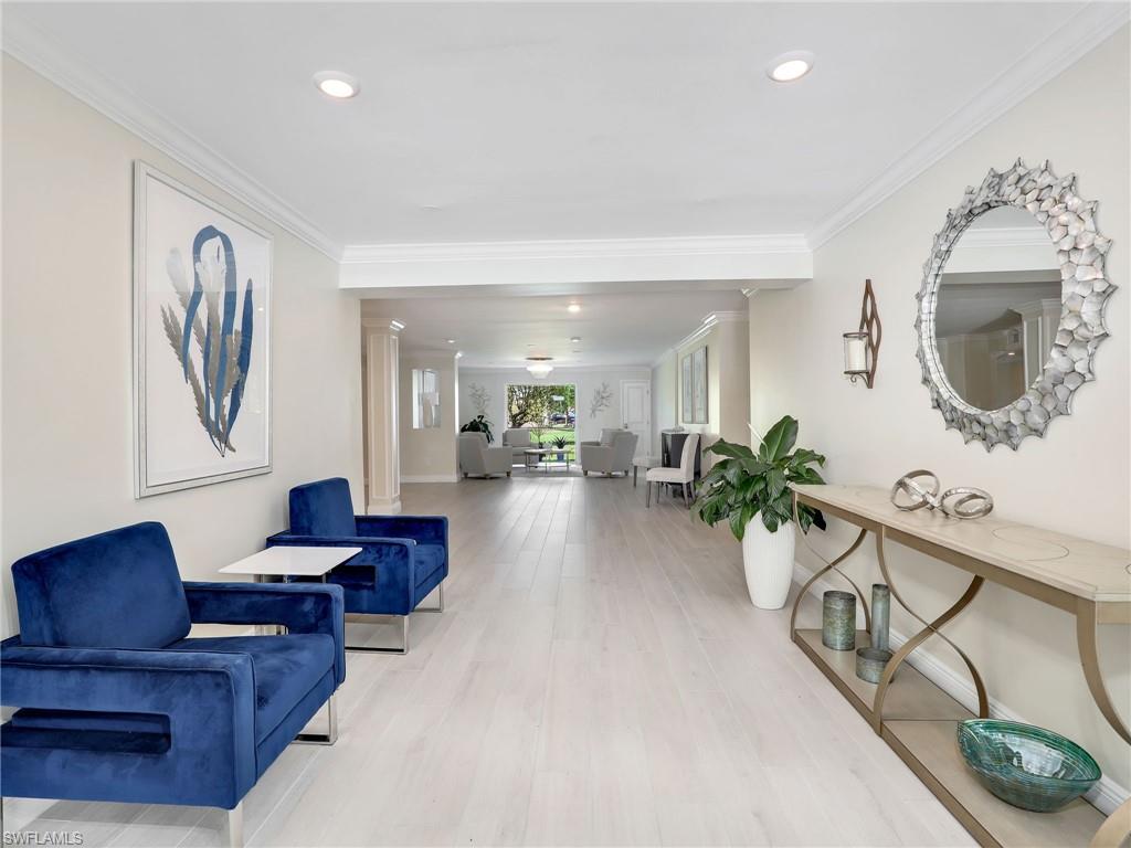 555 Park Shore DR B-309 photo 21