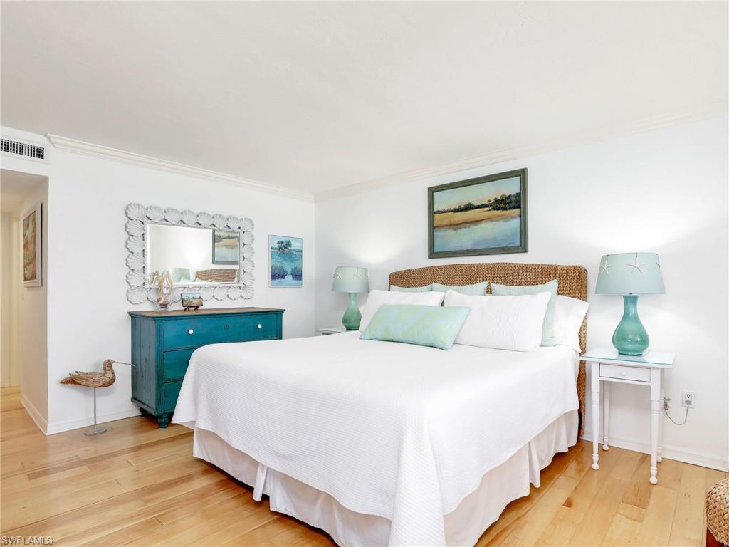 10851 Gulf Shore DR 605 photo 17