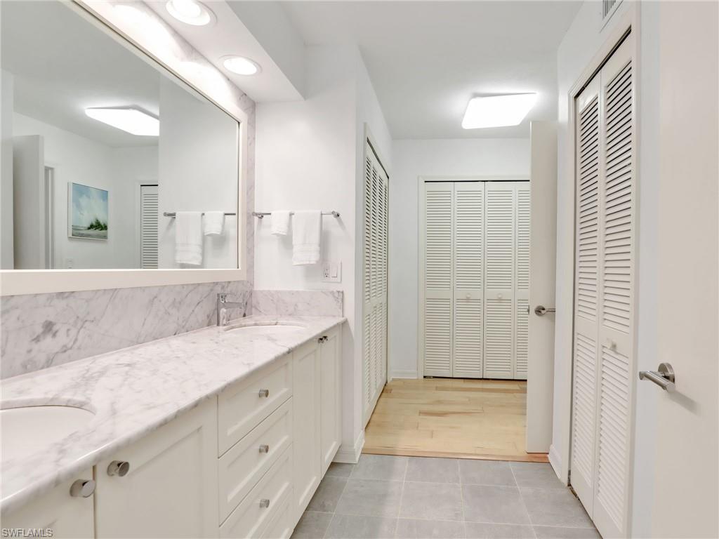10851 Gulf Shore DR 605 photo 20