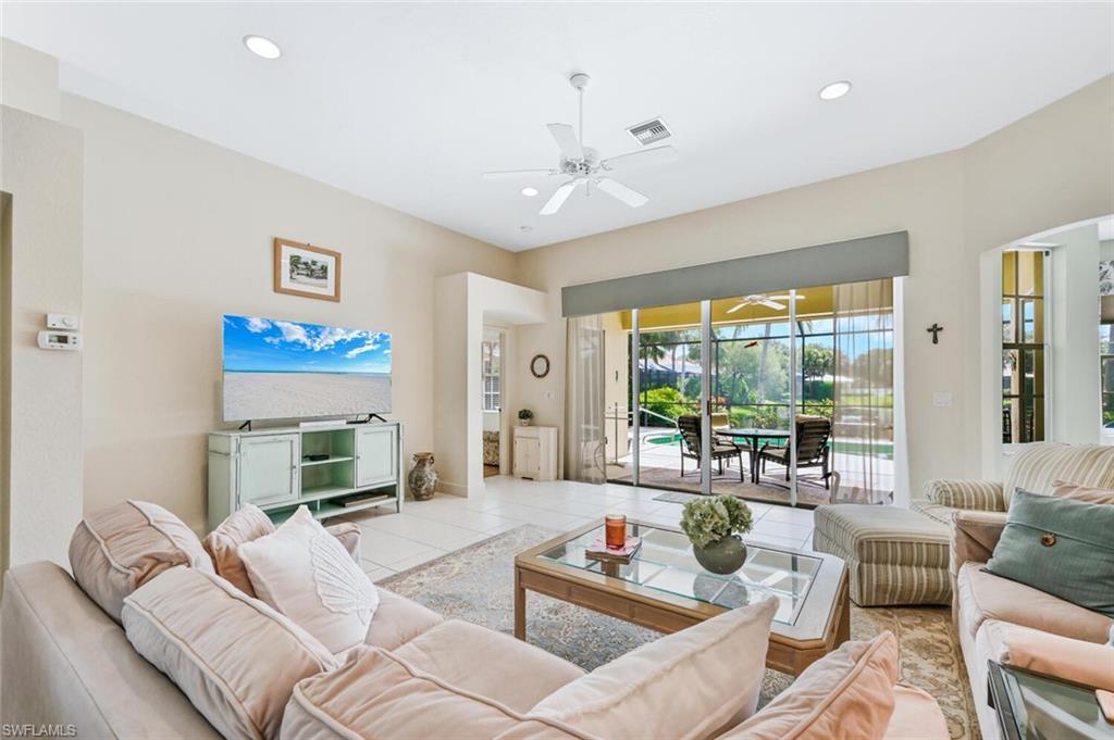 2259 Island Cove CIR