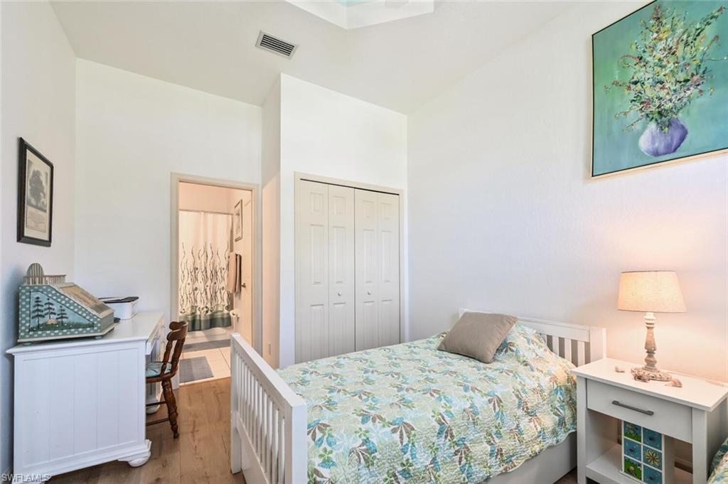2259 Island Cove CIR photo 21