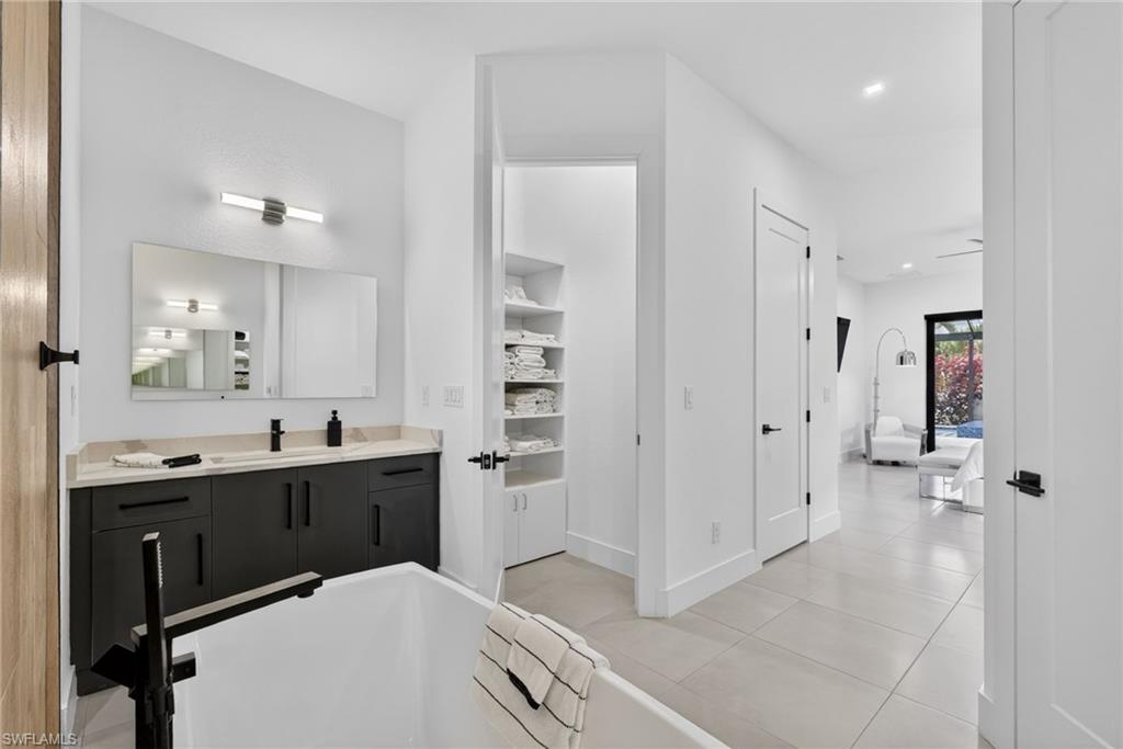 3724 3rd ST photo 16