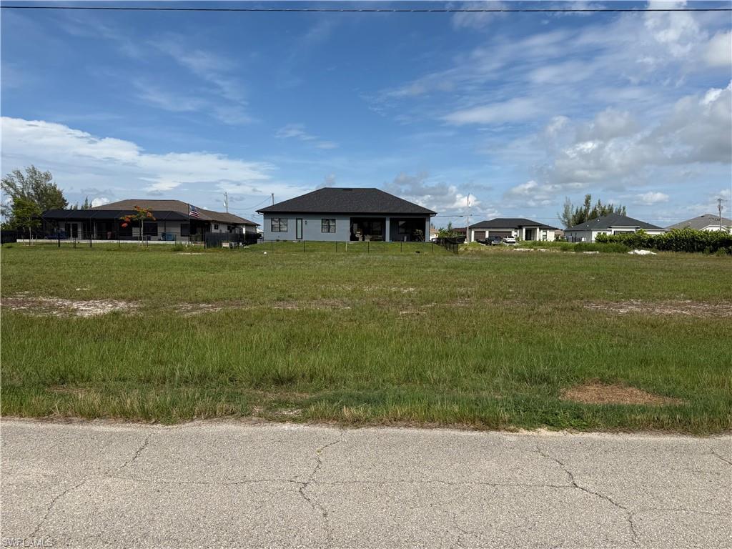 2023 NW 41st PL
