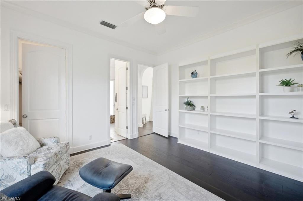2540 Half Moon WALK photo 34