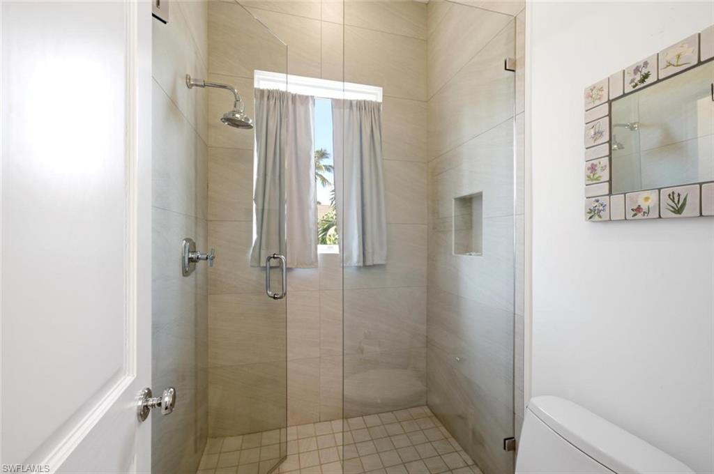 2540 Half Moon WALK photo 39