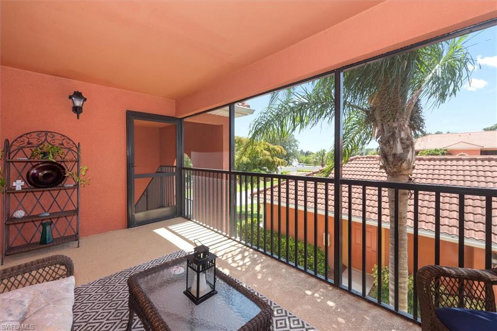 13750 Julias WAY 528 photo 6