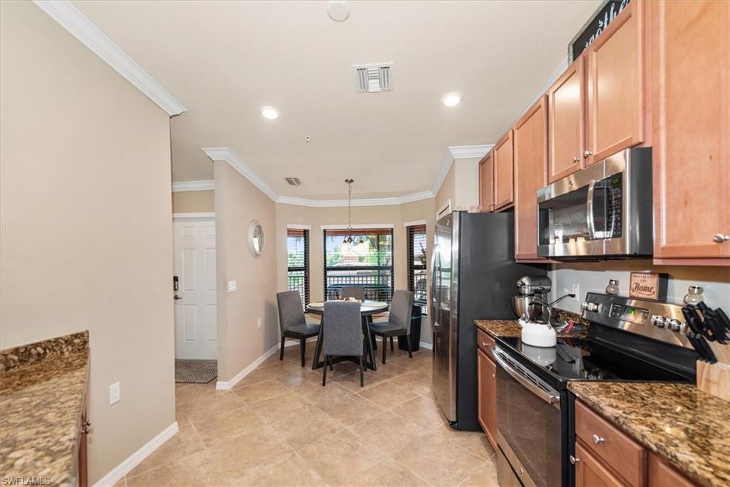 13750 Julias WAY 528 photo 17