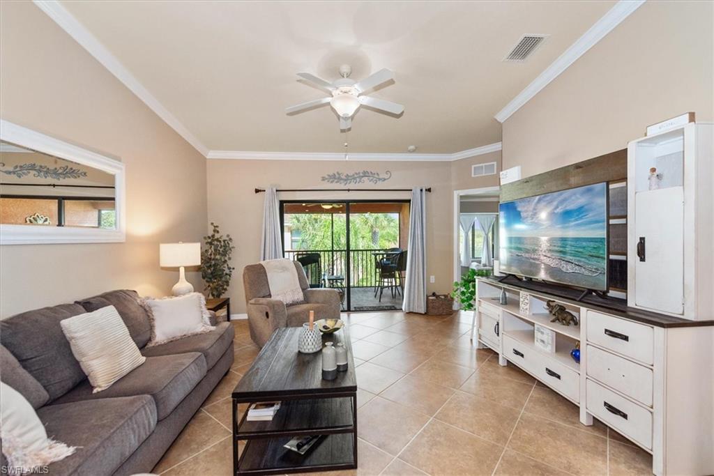 13750 Julias WAY 528 photo 11
