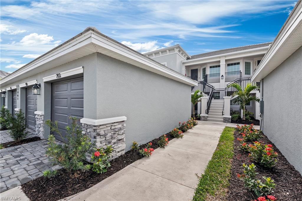 11801 Venetian Lagoon DR 203 photo 22