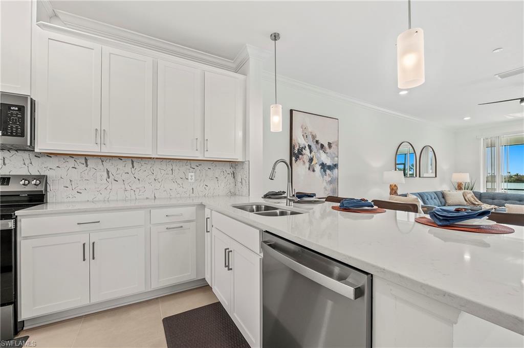 11751 Venetian Lagoon DR 104 photo 6