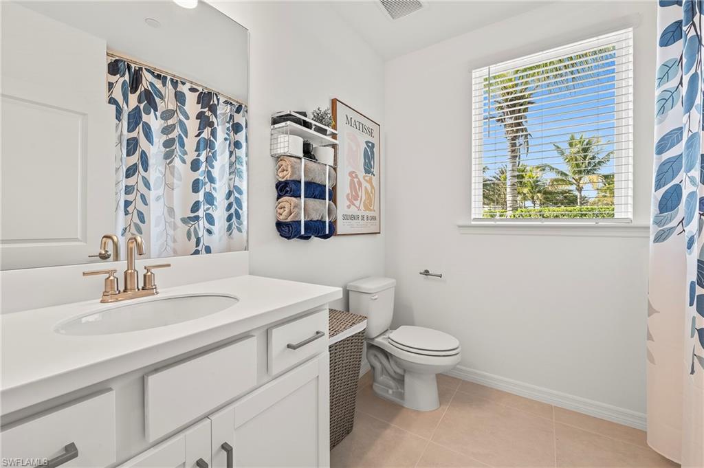 11751 Venetian Lagoon DR 104 photo 17