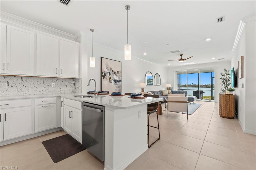 11751 Venetian Lagoon DR 104