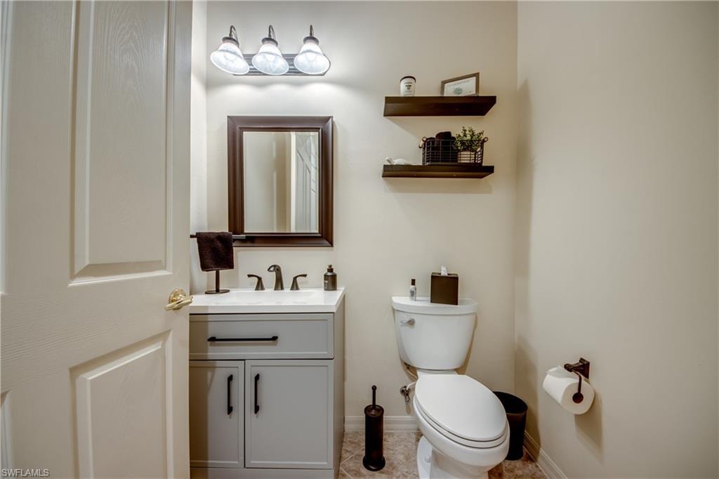 14490 Dolce Vista RD 202 photo 36