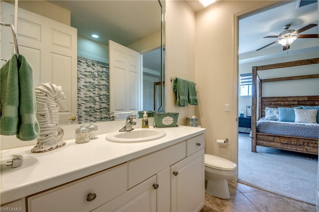 14490 Dolce Vista RD 202 photo 32