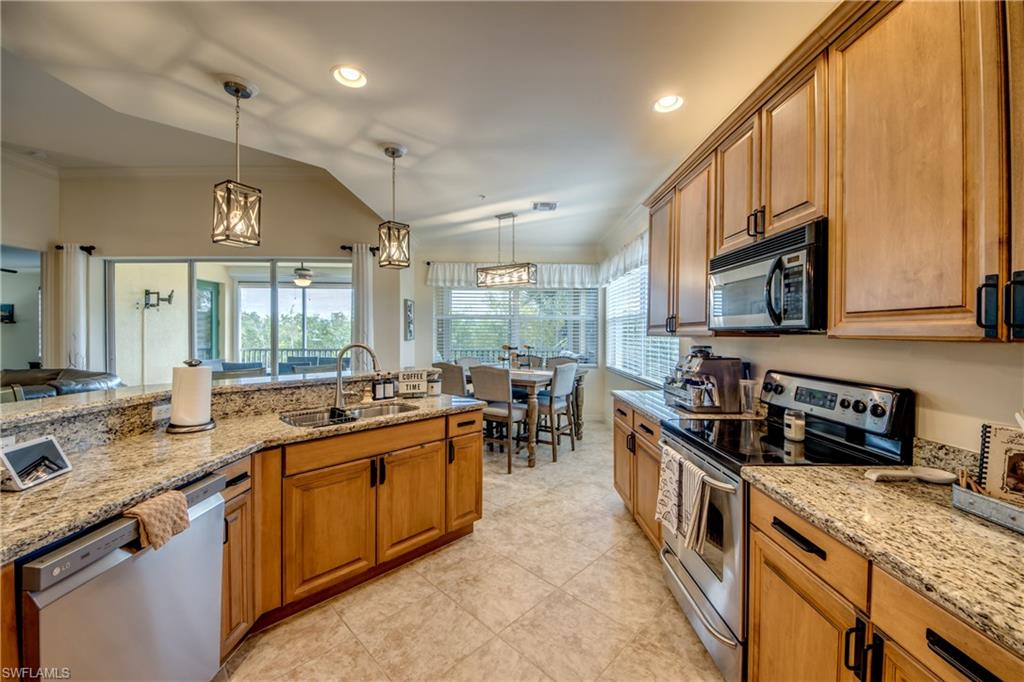 14490 Dolce Vista RD 202 photo 20
