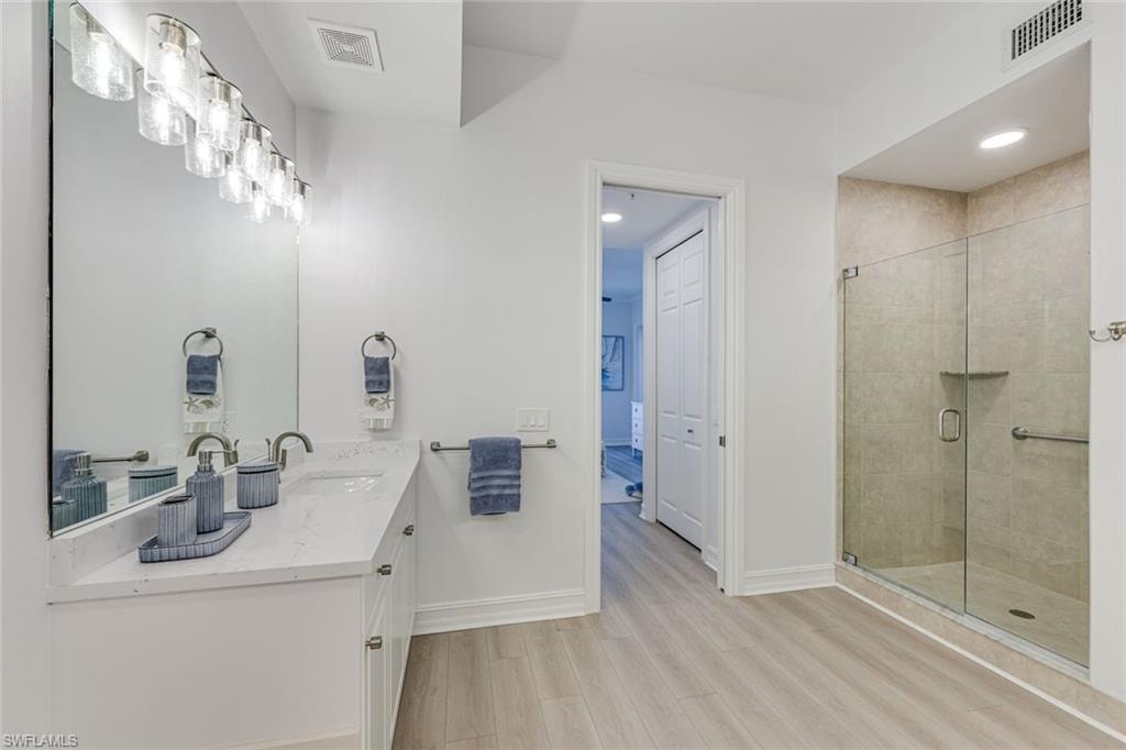 805 Bentwater CIR 104 photo 12
