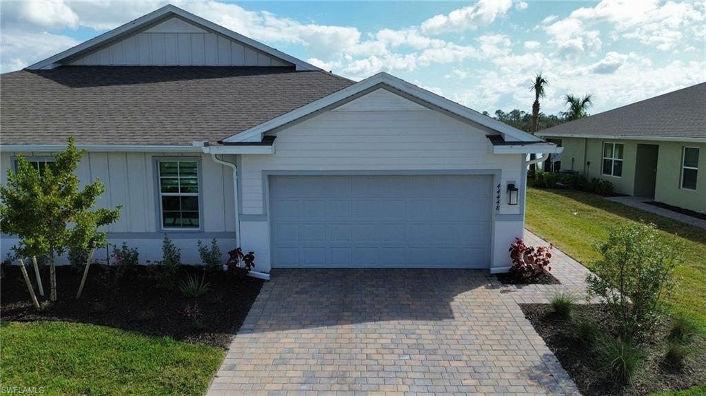 44448 Palm Frond DR
