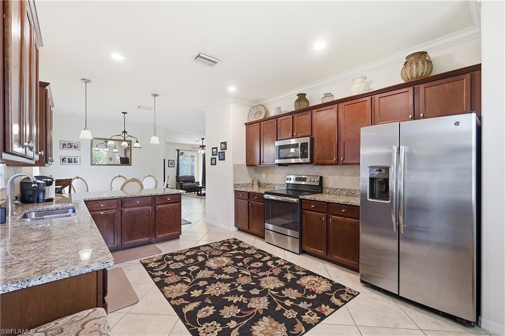 9577 Mirada BLVD photo 7