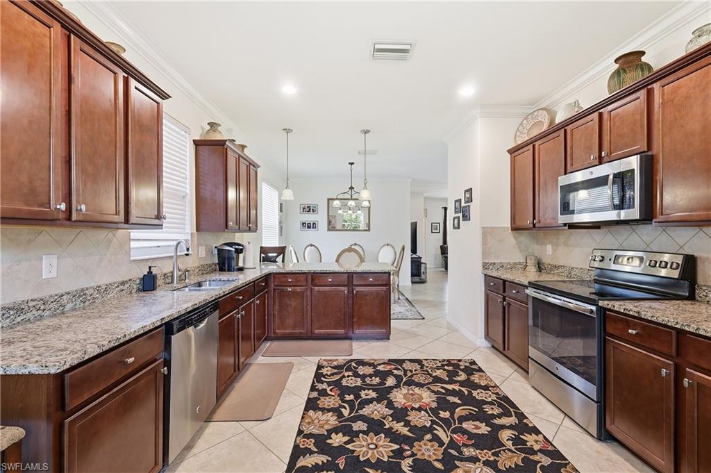 9577 Mirada BLVD photo 8