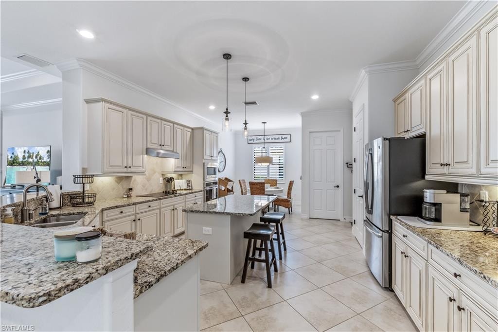 28111 Wicklow CT photo 6