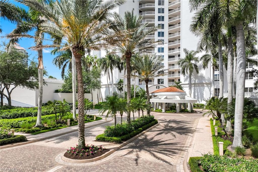 Guests will be WOWED when the arrive to visit!