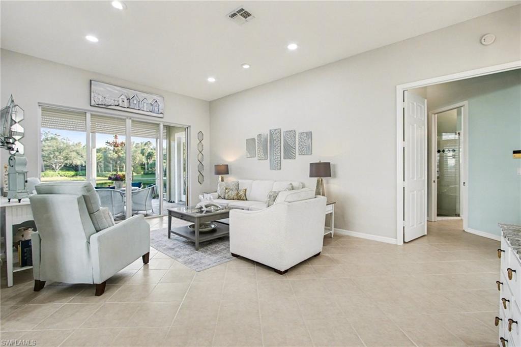 3421 Marbella CT