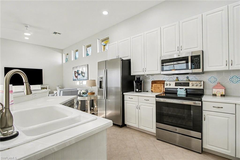 3421 Marbella CT photo 8
