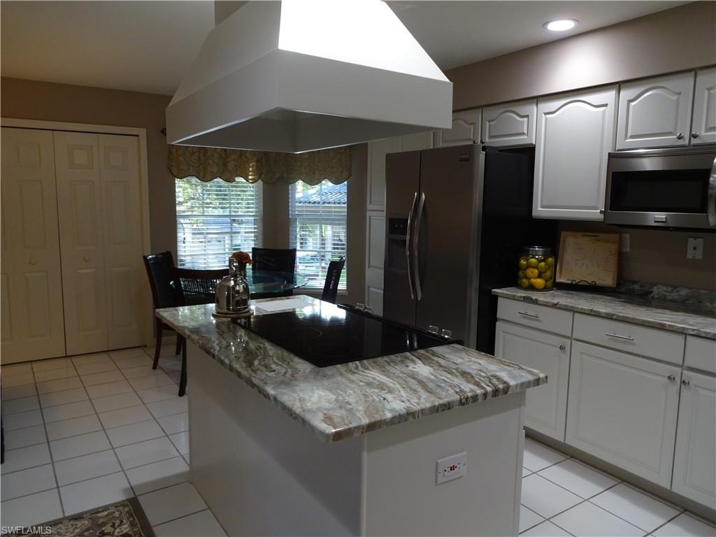 224 Via Perignon 5-4 photo 14