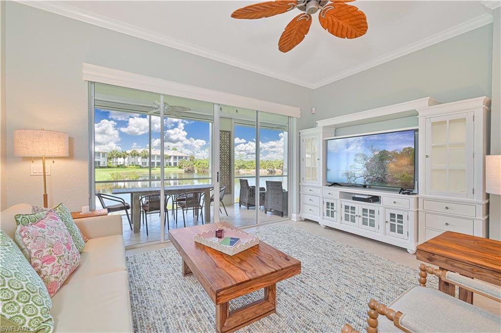 5000 Royal Shores DR 101 photo 17