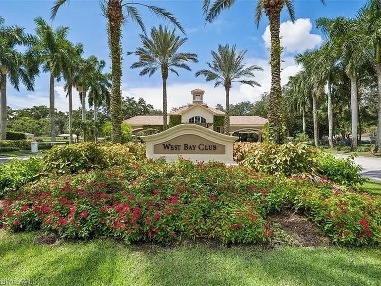 5000 Royal Shores DR 101