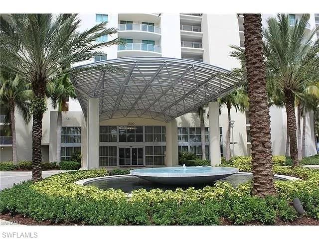 3000 Oasis Grand BLVD 2905 photo 26