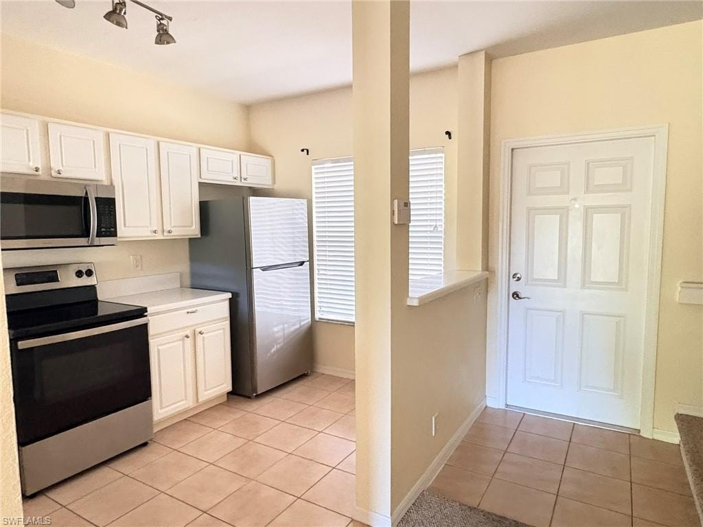 8162 Pacific Beach DR