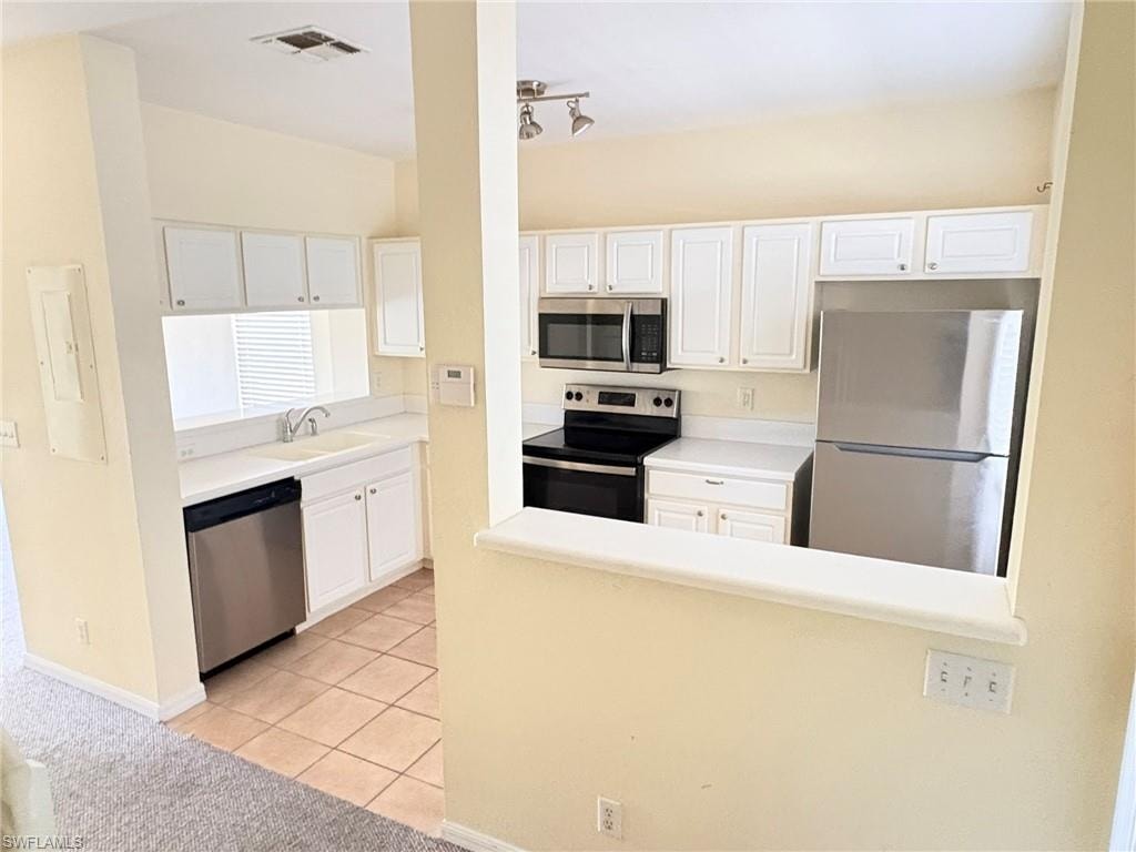 8162 Pacific Beach DR photo 6