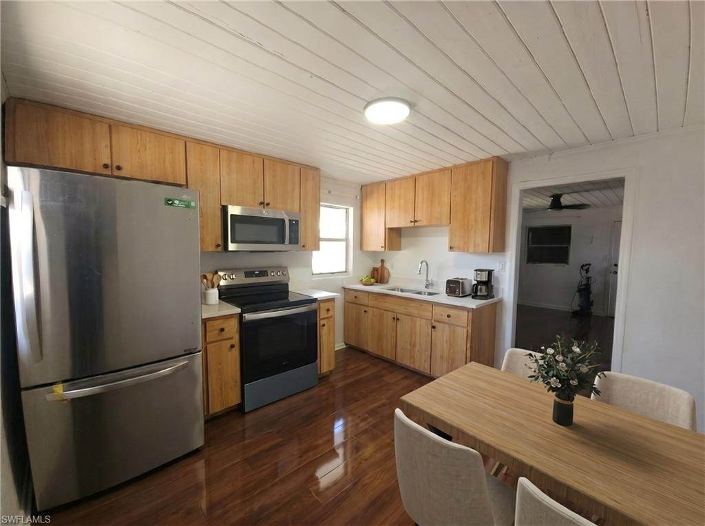 unfurnished virtually staged
