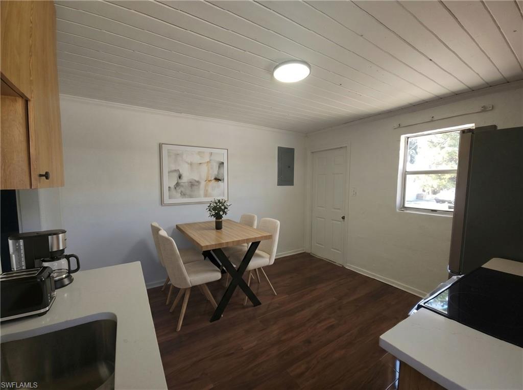 unfurnished virtually staged