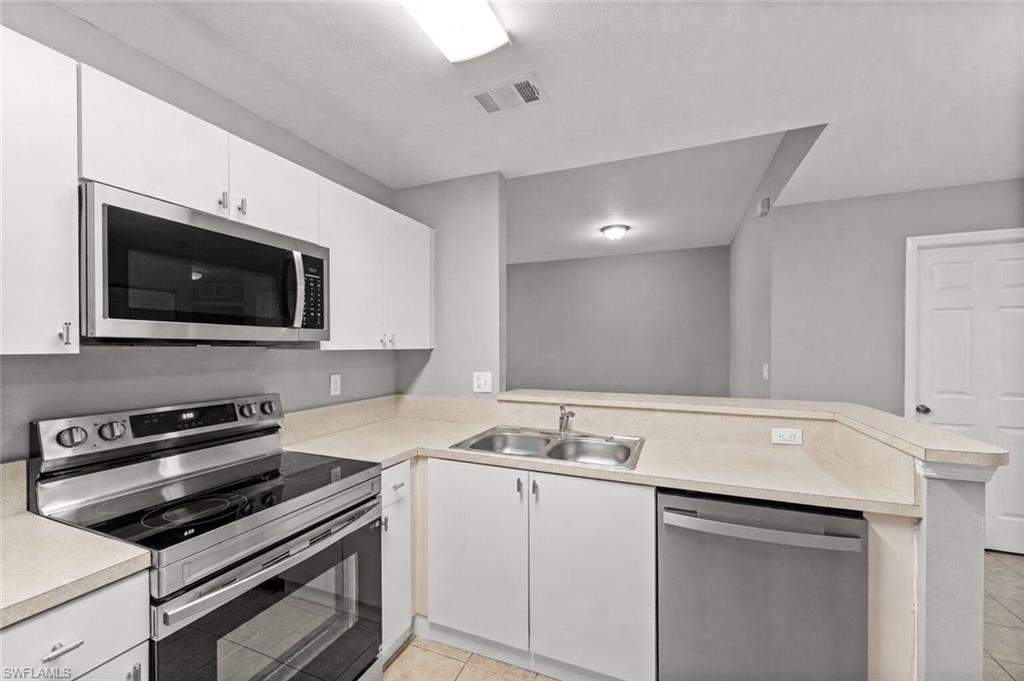 4109 Bellasol CIR 1114 photo 12