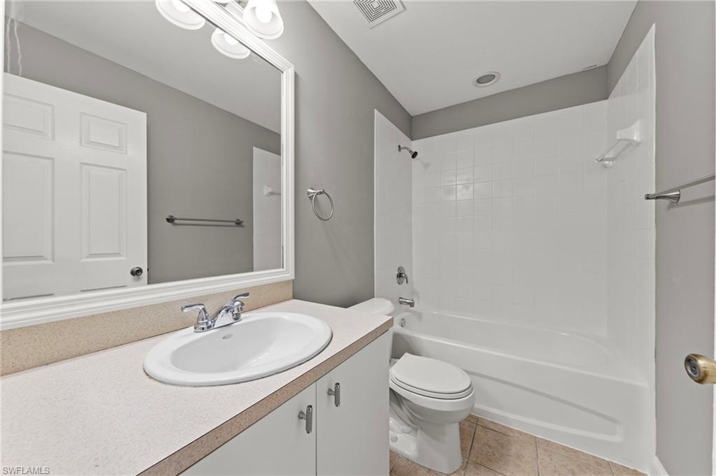 4109 Bellasol CIR 1114 photo 15